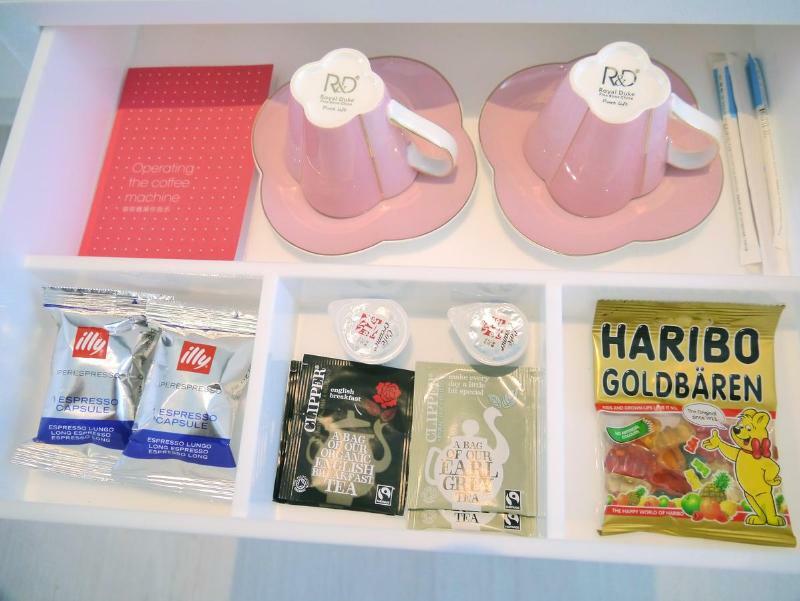 Hotelpoispois泡泡饭店 臺北 外观 照片